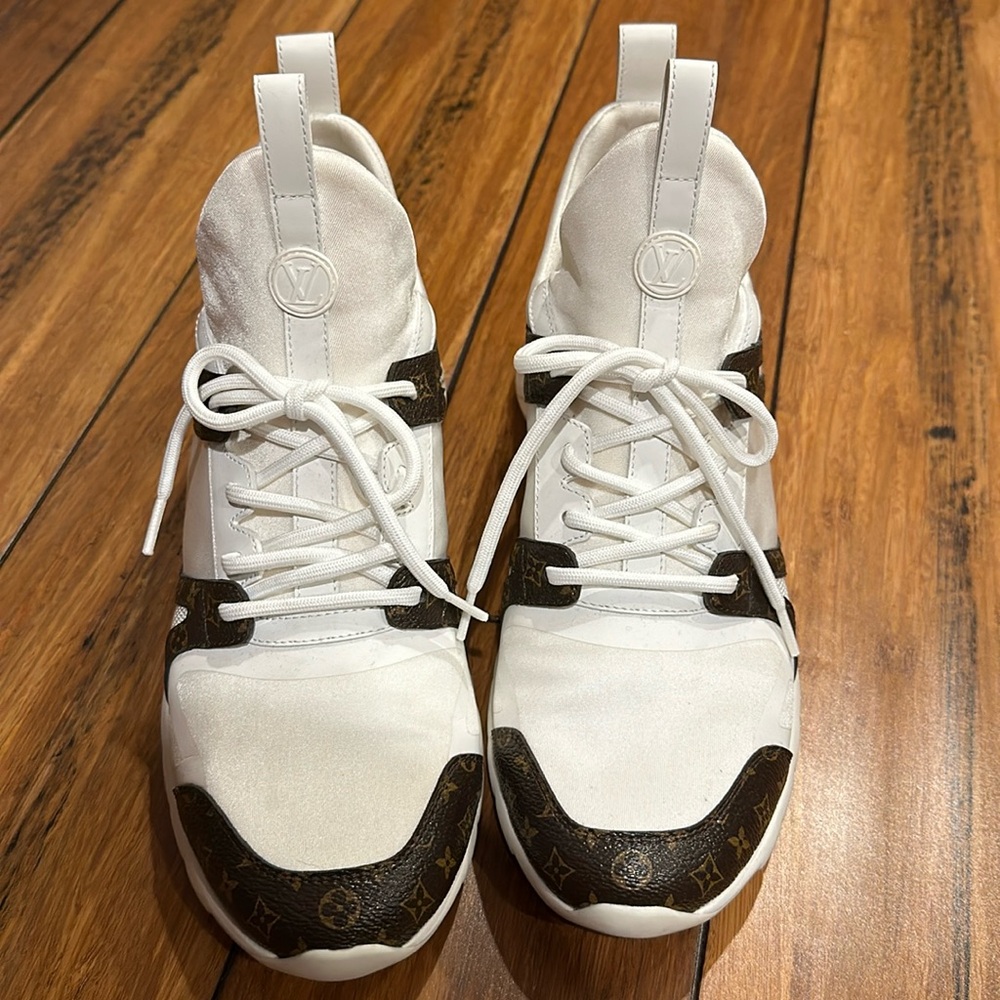 LOUIS VUITTON
Aftergame Sneakers